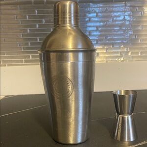 Wayne Gretzky Stainless Steel Cocktail Shaker Set
